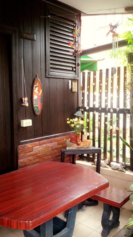 Baan Mai Guesthouse Mae Hong Son Ngoại thất bức ảnh
